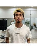 ブロンド×スパイキーショート