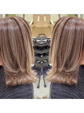 アッシュ 津田沼(Ash) 韓国風外ハネスタイル