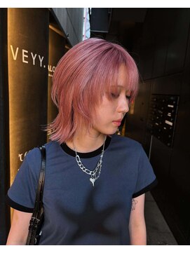 リノ(RLINO) 【名古屋/栄】レイヤーカット/ブリーチ/ミルクティーベージュ