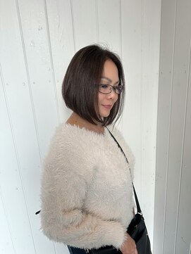 前下がりボブ/グラデーションボブ/艶カラー