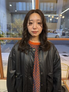 ノイ(noii) ミディアム/オリーブ/ベージュ/ゆる巻き