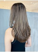 ロングオリーブベージュ美髪韓国ヘア顔周りレイヤー_ba555433