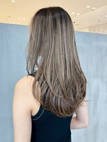 アルバム 銀座(ALBUM GINZA)&nbsp;ロングオリーブベージュ美髪韓国ヘア顔周りレイヤー_ba555433