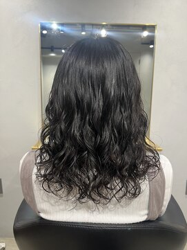 アーク 表参道(arc) ミディアムパーマ
