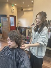 【丁寧な接客】～経験年数豊富なスタッフなので何でも相談してください～
