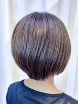 コハク(COHAQ BEAUTY AND RESORT)&nbsp;ボブ/ショートボブ/丸みショートボブ/内巻きボブ