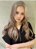 【AKARI】アッシュベージュウェーブカール