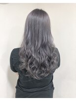 ヴィダ クリエイティブ ヘアーサロン(Vida creative hair salon) シルバーグレージュ