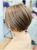 透明感カラー×小顔ショート