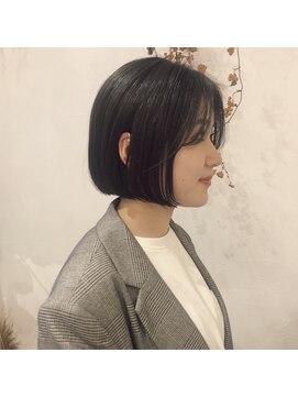 マウロア(MAULOA) "就活カラー×ウザバング×ストレートボブ"ayumi