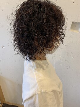 クマ(kuma.) 大人カッコイイ/ハードパーマ