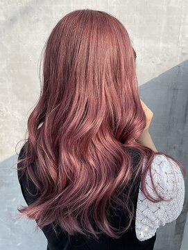 エトワール(Etoile HAIR SALON) チェリーブラウンカラー、フェミニンロング