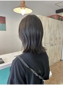 くびれミディアムボブ