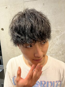 リベルテ グリット(Liberte Grit) ラフスパイラル×レイヤーマッシュ