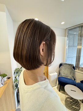 パラゴ(PARAGO.) 《城東区/緑橋/女性サロン》白髪ぼかしハイライト