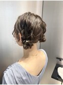 ツインお団子アレンジ/お呼ばれヘア