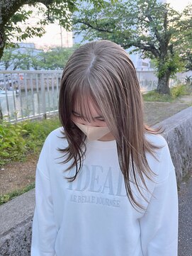 キートス 高知店(kiitos) くすみベージュ