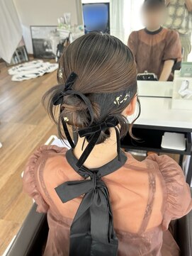 オウン(AUN) ツインタイトシニヨン