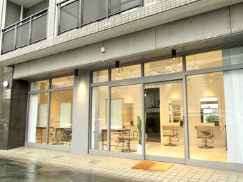 TREAT HAIR DESIGN 八千代緑が丘店【トリート】