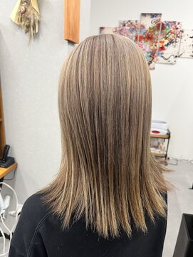 アルトス 浦和(ARTS) インナーWカラー浦和の美容室ARTS鈴木英治ハイライト上手