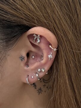 10代20代30代・耳つぼジュエリー！小顔効果◎美容・健康サポート