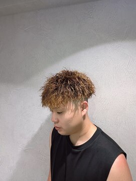 リュクス(Luxe) ツイストパーマ