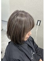 スラッシュ ホワイト(SLASH white)&nbsp;脱白髪染めハイライト/白髪ぼかし/透明感カラー/髪質改善