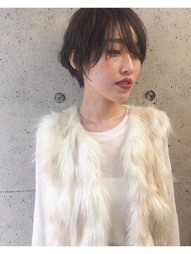 ココロ(COKORO) 暗髪甘辛ミックスショート.