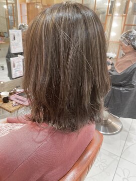 ネオリーブ コパン 鶴見店(Neolive copain) ナチュラルハイライト×ミルクティーカラー neolivecopain