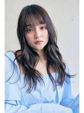 フレイムスヘアーアンドリラックス 西川口店 斜めバングデザインカラーシルキーベージュグレージュカラー