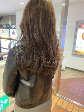 シエル バイ ケンジ 登戸 生田(CIEL by KENJE) 【大人女性向け】アッシュブラウン×レイヤーカット