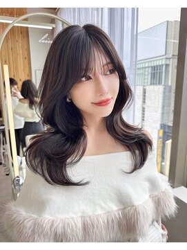 アフロートリノ(AFLOAT Leino) 大人可愛い韓国レイヤー　くびれヘア　レイヤーカット 2waybang#