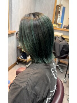 エス サーティースリー(S 33 thirty three) グリーンカラー