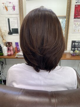 ジュール(Jour) 光沢感のある深みカラー