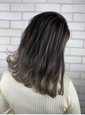 20代 30代 オリーブベージュ_ホワイトアッシュエアリーミディ