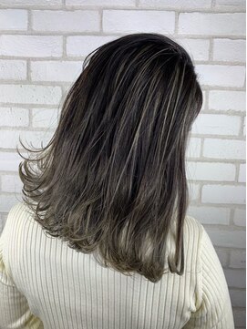 ディーバ 銀座(D.I.E.V.A) 30代40代50代大人暗髪オリーブアッシュベージュ艶ミディアムボブ