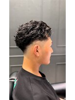 サンカリ 新居浜駅前店(SANKARI)&nbsp;スキンフェード×極道パーマ