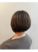 美髪レイヤーボブ　ベージュカラー