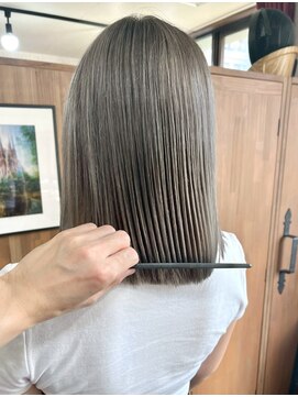 デイアンドナイト 天神大名本店(Day&Night) 【オリーブグレー/カーキグレー】髪質改善トリートメントWカラー