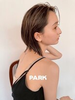 パーク(PARK)&nbsp;ミディアムヘアナチュラルブラウンレイヤー顔まわりレイヤー