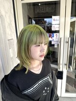 カカフロントオブザミラー(KaKa front of the mirror) ライムグリーンデザイン