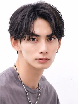 アーリー(Ali'i) ニュアンスパーマセンターパートコンマバング韓国ウルフ