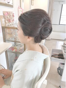 ローラ 本店(Rola) 【着物ヘア】和装のお着物スタイルで♪前髪もアップ　ヘアセット