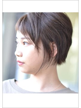 エンドレスウィズユー(ENDLESS WITH YOU) シースルーバングのショートスタイル