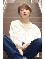 ブラウヘアアンドケア(care)&nbsp;アシメショート&ヌーディベージュ