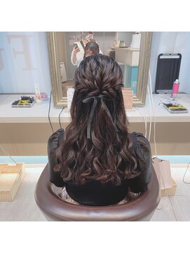 ヘアセット アリエス 新宿駅前店(aries) ふわもこハーフアップ