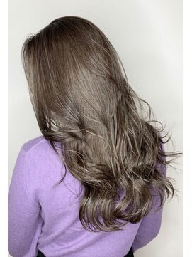 ロイジー(roijir) 【表参道 roijir】シアーカラーミルクティーブラウン