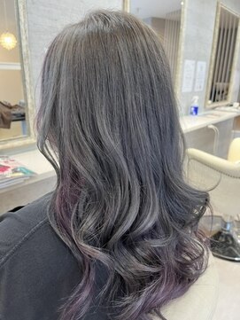 シャルムヘアー(charme hair) グレージュ×インナーラベンダーカラー