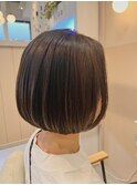 前下がりボブ