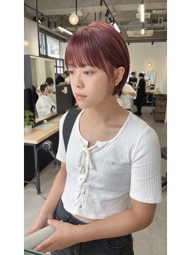 ジーニー 横浜(giinii) 大人可愛い20代30代マッシュショートボブ_ピンクカラー_渋谷良太